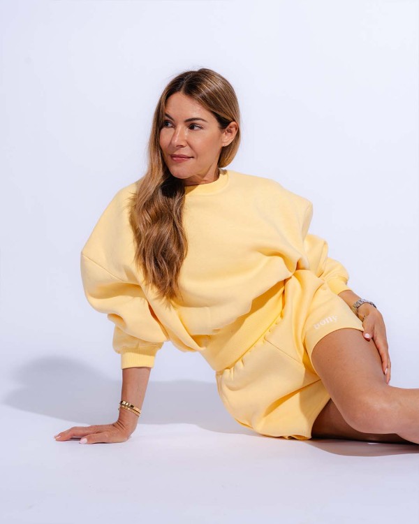 The Contour Sweat-Shirt 2